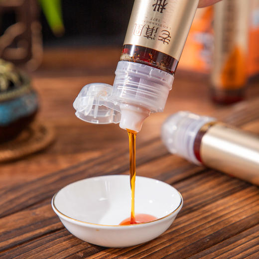 热卖！喉舒服！“开市客热卖同款”老滇凰 橘红枇杷糖/枇杷秋梨蜜膏 润燥养肺 护嗓神器 商品图8