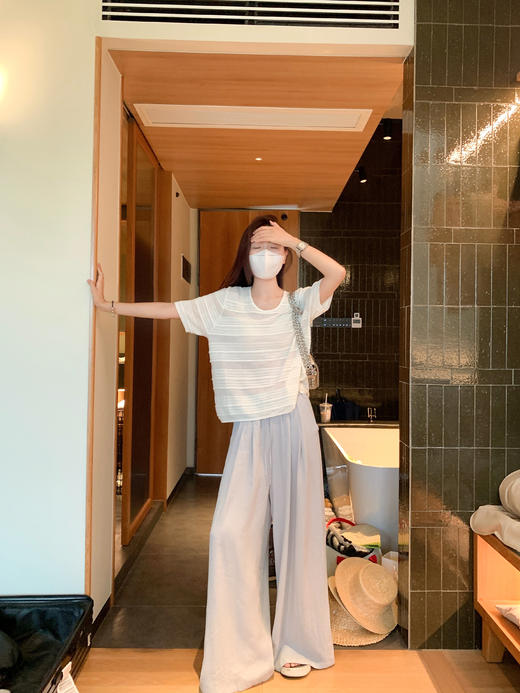 <曾小咸推荐>3.29现货秒杀！微信超特价！韩系休闲宽松垂感阔腿休闲裤 日常179.99 立减100 秒杀79.99！浅灰印花短袖秒杀59.99！！ 商品图8
