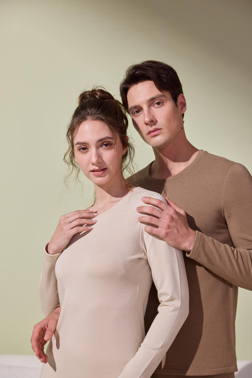 【单件6折/2件5折】【新品主推款】【秀黛】【男款/女款】呼吸绒防湿冷暖衣圆领套装男士女士保暖套装【280g左右】【有红色】S3661062T/S3660037T【门店同款】 商品图9