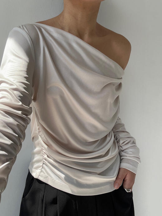 SIJIA｜AW2557 米金色醋酸针织褶皱上衣 商品图6