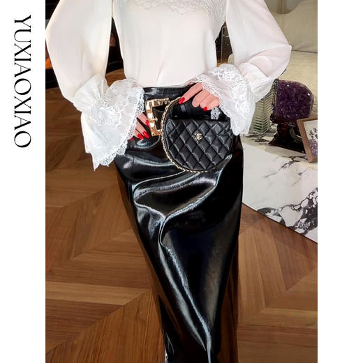 余潇潇【曼哈顿酒会】性感前侧开衩包臀直筒长版皮裙搭配同色系腰带 商品图3