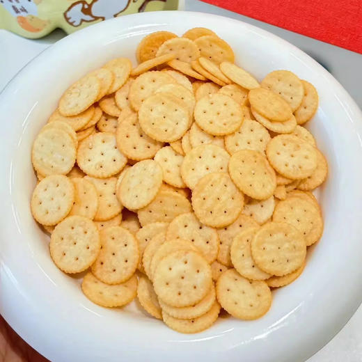 花生漫画史努比小薯脆饼干劲爽香辣味108g 商品图1