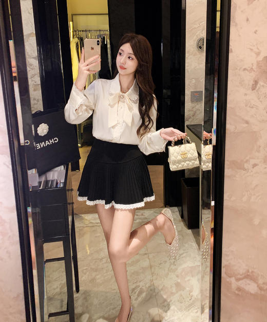 张心子【半熟芝士】减龄蕾丝边百褶裙半身裙 U2510041 商品图2