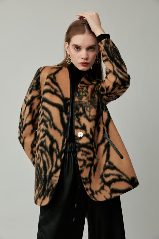 SAFICOO 时尚摩登 经典廓形西装版外套 商品图0