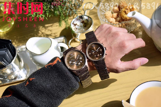 原单   阿玛尼 情侣对表 Ar5890/5891
机芯：进口石英机芯
表壳：316L精钢
表镜：矿物质强化玻璃 商品图6