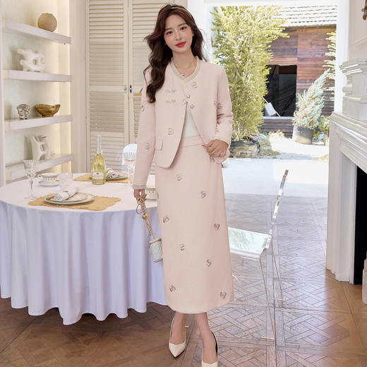 HR YJLY8618刺绣蝴蝶斜门襟套装小香两件套 商品图2