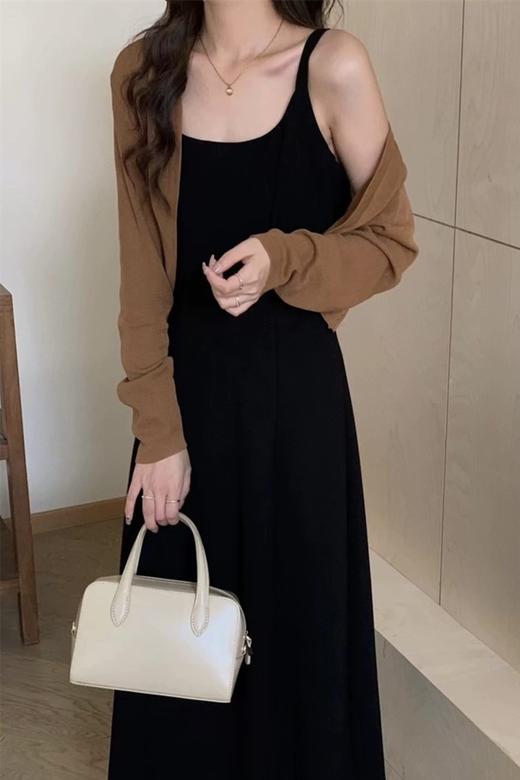 Le Malene 棕色针织开衫吊带裙套装 21228 商品图3