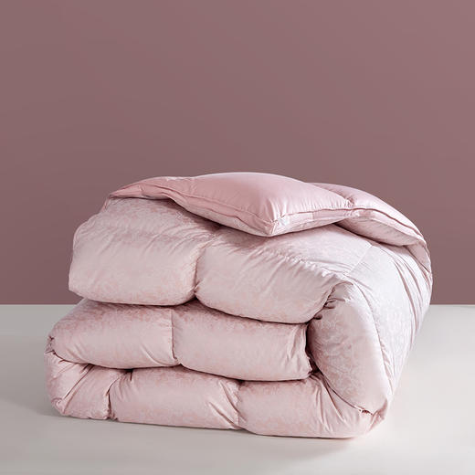 多喜爱 波兰进口奢绒90白鸭绒冬被-繁花粉意/魅野风尚hl【90%绒子含量】【1000+洁净度】【防钻绒面料】3D航空仓设计 轻盈蓬松 PU手提包 商品图5