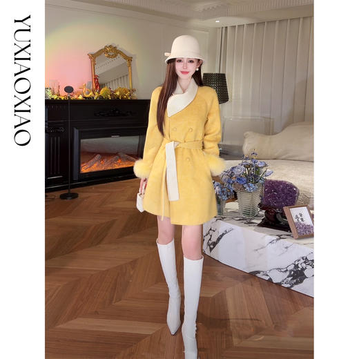余潇潇【治愈黄玫瑰】桑蚕丝兔毛绵羊毛混纺可拆卸狐狸毛毛呢大衣 商品图4