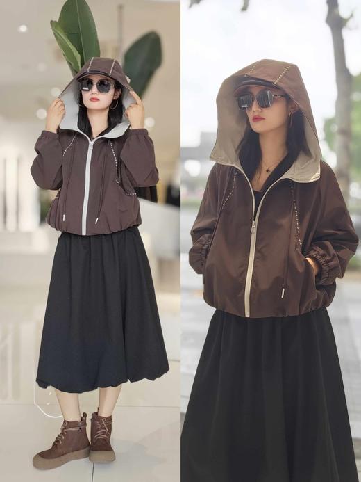 581150秋款上新 刺绣连帽拉链外套 商品图2