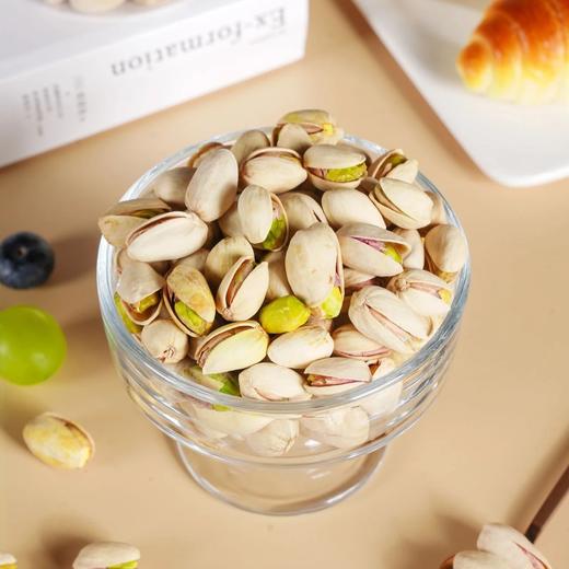 2025新货上市，2罐到手58，原香原色大颗粒开心果 自然开口 紫衣绿仁无漂白 果仁饱满颗颗均匀 休闲追剧小零食 配料表干净基地直邮 商品图2
