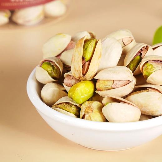 2025新货上市，2罐到手58，原香原色大颗粒开心果 自然开口 紫衣绿仁无漂白 果仁饱满颗颗均匀 休闲追剧小零食 配料表干净基地直邮 商品图3