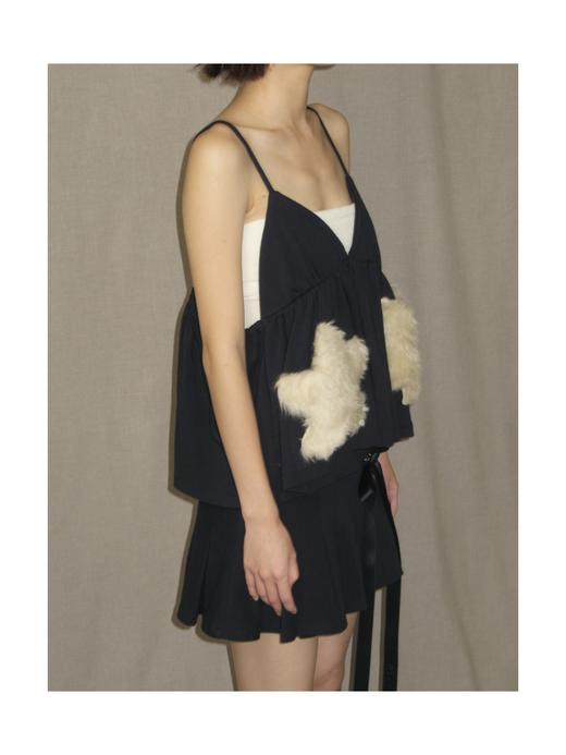 Kaiy Xiao 魔法星星系列 星星毛绒口袋系绳吊带上衣 商品图1