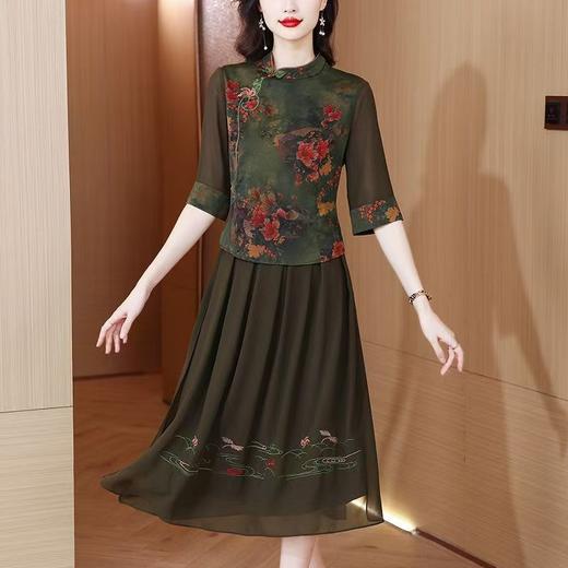 贵夫人品牌妈妈装夏季新款高端真丝香云纱中式旗袍上衣半身裙套装 商品图0