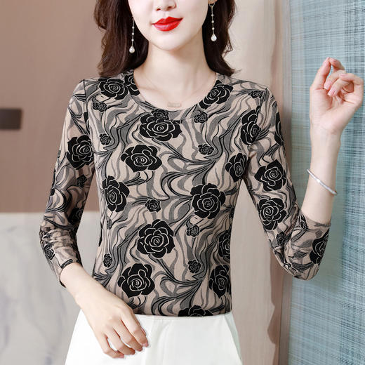 KQL 356H6816时尚圆领玫瑰印花修身时尚显瘦上衣T恤 商品图1