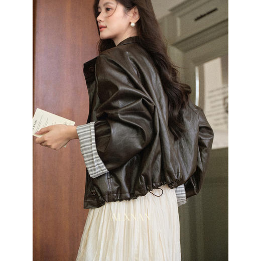 鹿向南「月光罗曼」气质黑色皮衣减龄休闲气质复古外套上衣女初秋 商品图2