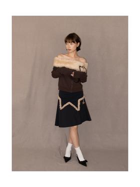 Kaiy Xiao 魔法星星系列 
星星毛绒装饰设计伞半裙