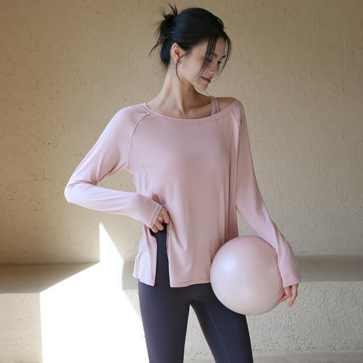 跃牌【周游世界】秋冬新款露肩打结宽松运动罩衫健身服长袖上衣不规则T恤TP0955 商品图1