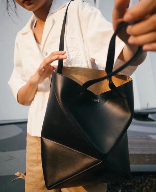 罗意威 变形折叠几何托特包（MM） 商品图3