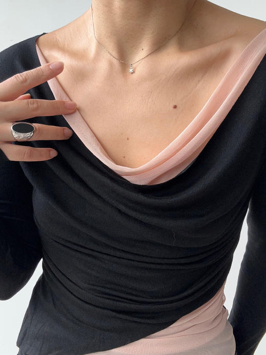 SIJIA｜AW2539 黑拼色网纱荡领上衣 商品图5