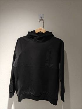 【云粉节】【95折】6楼卡特CAT秋冬款连帽卫衣套衫黑色CO3SWW49011C09，吊牌价698，现价663