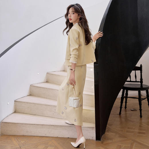 HR YJLY8618刺绣蝴蝶斜门襟套装小香两件套 商品图1