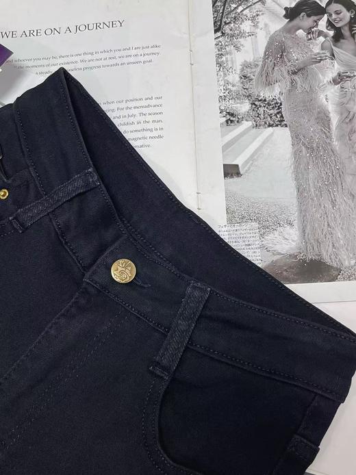 【爆款牛仔】2025秋季新品～1311超显瘦➕高弹力烟管裤法棍牛仔裤-喜出 商品图5