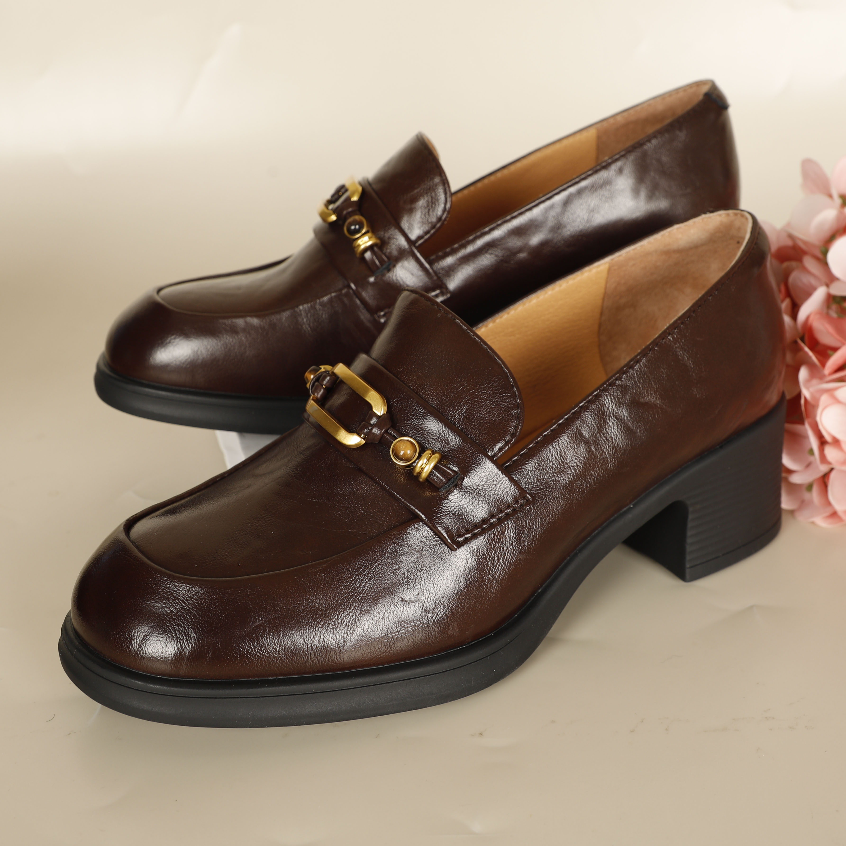 25秋冬经典时尚单鞋25Q631-1203