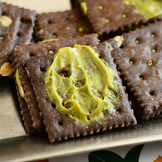 【一方云拾】牛轧饼干 饼干界的白月光 拉丝的夹心  豪华配料 办公室社交密码 抽屉宝藏零食 商品图6