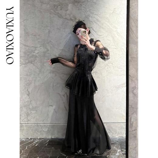 余潇潇【爱丽丝夜曲】蕾丝波点长袖镂空衬衣&高级层次感高腰半身裙 商品图4