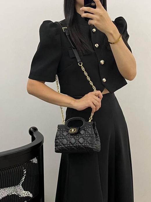 迪奥 Jolie Handle CD扣环 白色树脂珠饰 藤格纹羊皮革 单肩斜挎手提包 迷你 女款 黑色（LZ） 商品图3