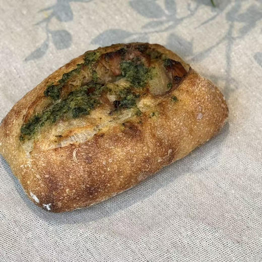 蒜蓉培根黑麦面包
Garlic Bacon Ryebread 商品图0