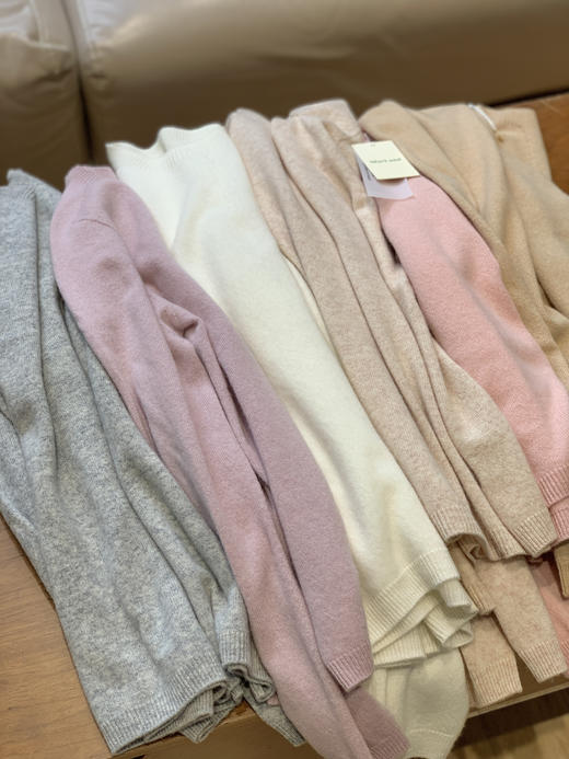 超级好货‼️出口订单~【意大利Marland100%羊毛衫合集】圆领/半高领/烫钻款都有！清完无补 ✅光泽好/杂质少/弹力大/保暖性强，手感无敌好！ 商品图6