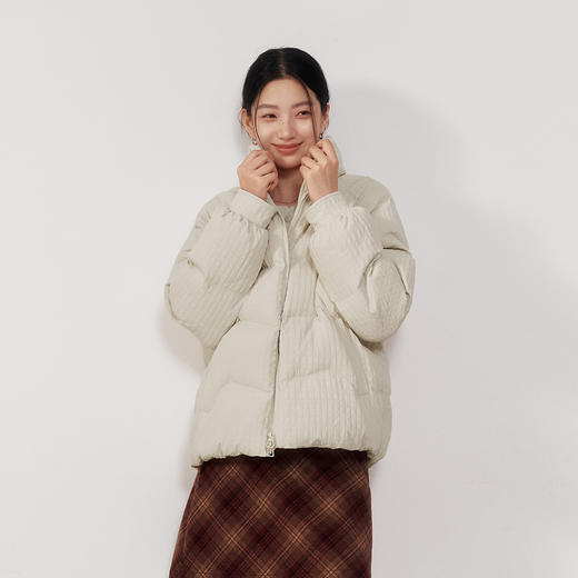 森马羽绒服女冬季肌理提花插肩袖宽松80绒子2025新款温柔小众上衣 商品图2