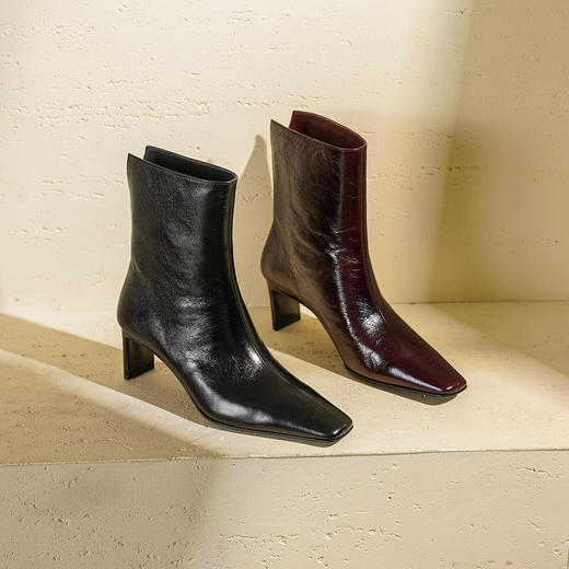 Westory2025年冬季小方头中跟抓邹牛油皮一脚蹬极简宽筒气质短靴W25DS85501 商品图0