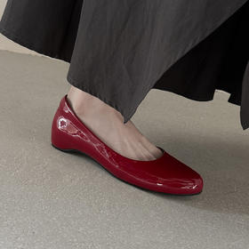 【预售5天】新款春秋法式羊漆皮圆头粗跟单鞋女浅口一脚蹬女鞋中跟通勤鞋XDD&D-3359