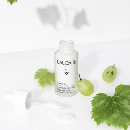 欧缇丽葡萄籽臻美亮白精华液淡斑小奶瓶30ml 商品图3