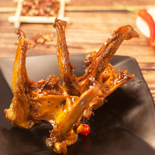 小胡鸭香辣味198g/袋 鸭锁骨 鸭架休闲零食小吃湖北特产 商品图3