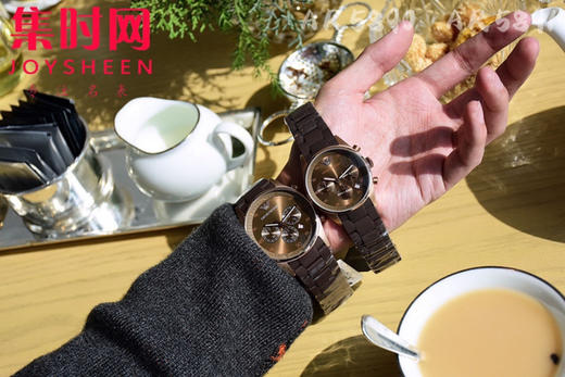 原单   阿玛尼 情侣对表 Ar5890/5891
机芯：进口石英机芯
表壳：316L精钢
表镜：矿物质强化玻璃 商品图7