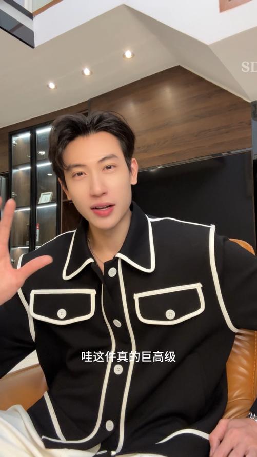 G629SDSA男士秋冬新款痞帅男装韩版撞色拼接纽扣翻领夹克宽松时髦外套 商品图0