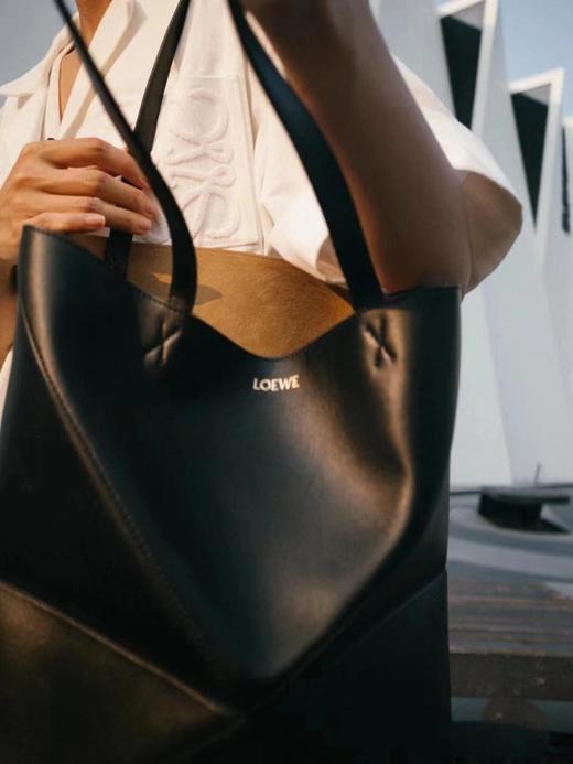 罗意威 变形折叠几何托特包（MM） 商品图5