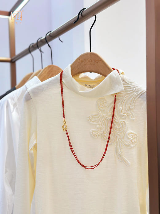 闪耀彩宝多层链+万能扣吊牌 商品图6