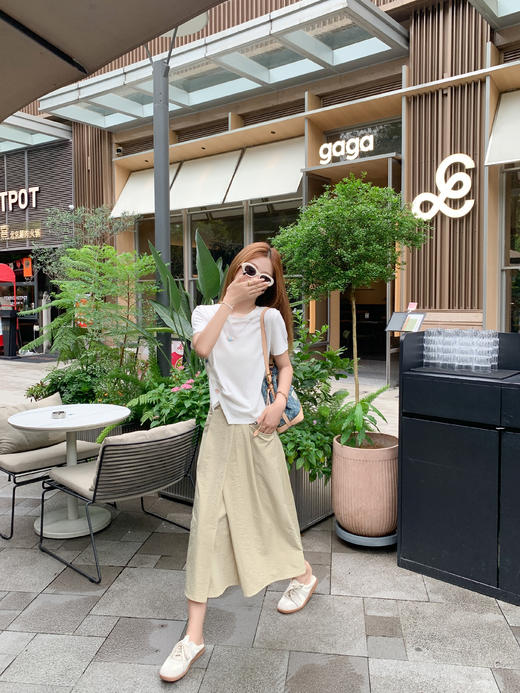 【110元任选2件】最后一波现货！2色不规则开叉短袖T恤 商品图8