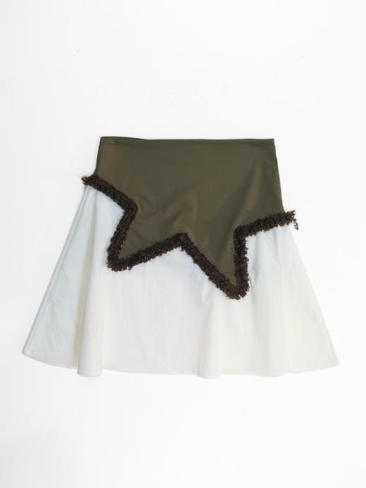 Kaiy Xiao 魔法星星系列 
星星毛绒装饰设计伞半裙 商品图5