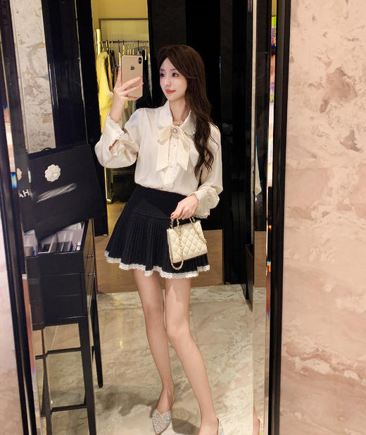 张心子【半熟芝士】减龄蕾丝边百褶裙半身裙 U2510041 商品图3