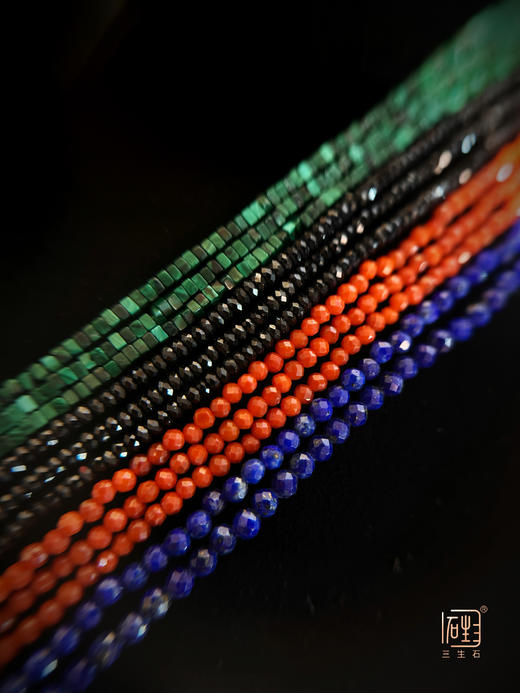 闪耀彩宝多层链+万能扣吊牌 商品图2