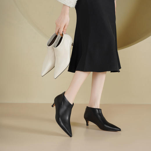 Westory2025年冬季胎牛尖头猫跟极简通勤百搭踝靴S25DS85861 商品图6