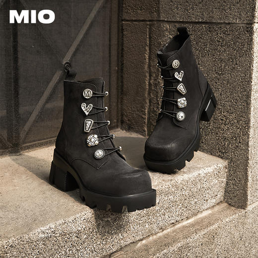 【云粉节】BF楼MIO米奥小众设计马丁靴圆头厚底加绒机车靴酷感增高靴子系带靴M245630267吊牌价1898活动价1423 商品图3