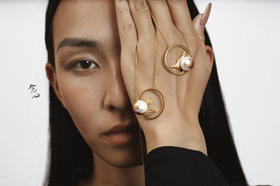 莳绘珍珠18K项链—云