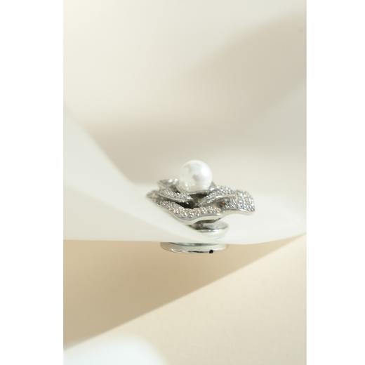 西子/【绮梦山茶】时尚百搭花朵造型强力磁吸胸针/SSBOY008 商品图2